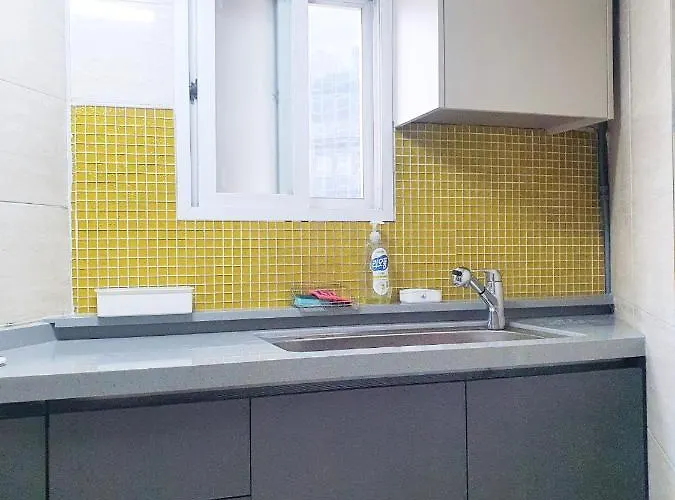 Hub House Livingtel Хостел Сеул